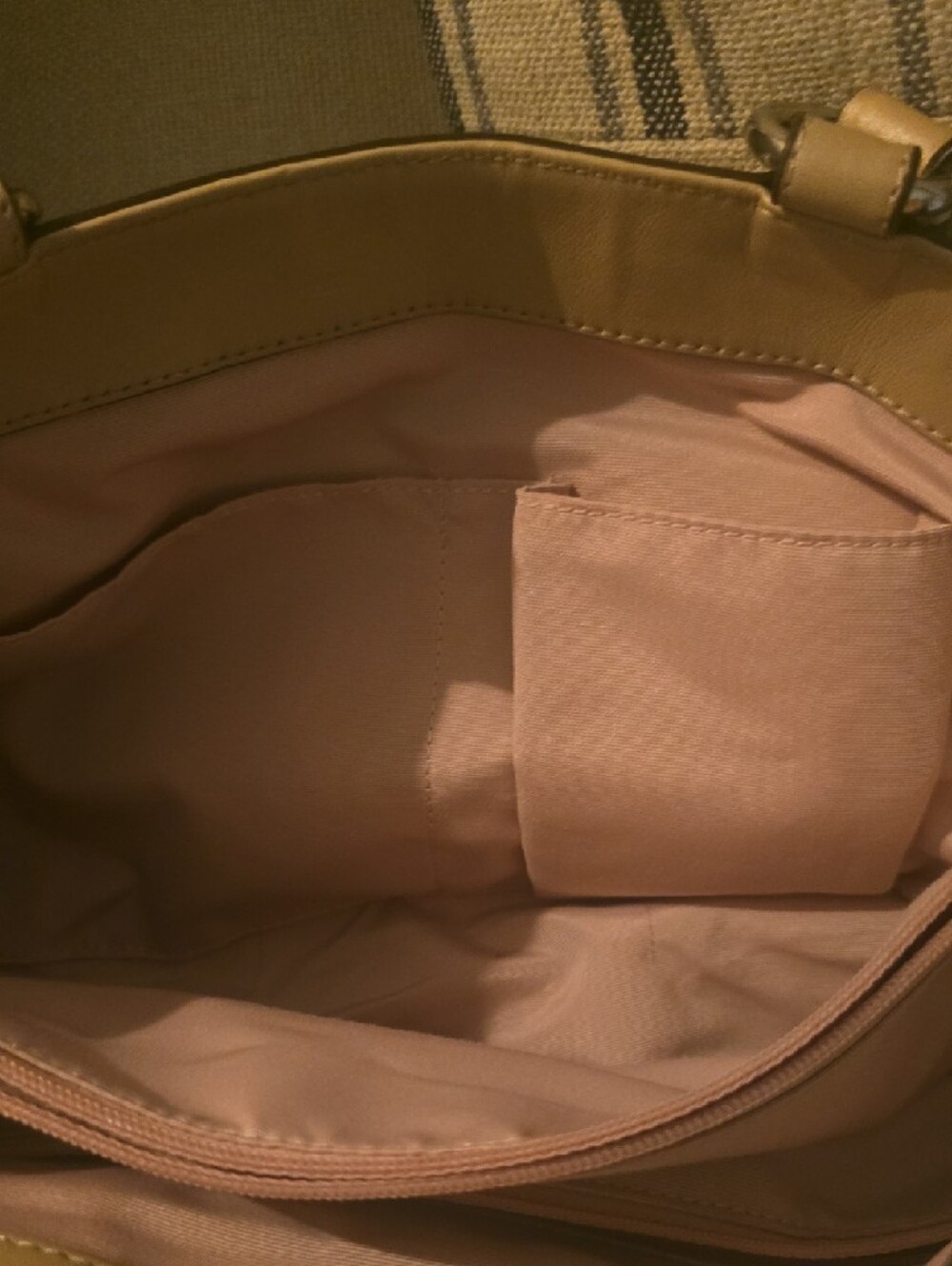 Coach Soho 2011 Beige and Pink Circle-Print Leather-Trim Shoulder Bag - Picture 12 of 14